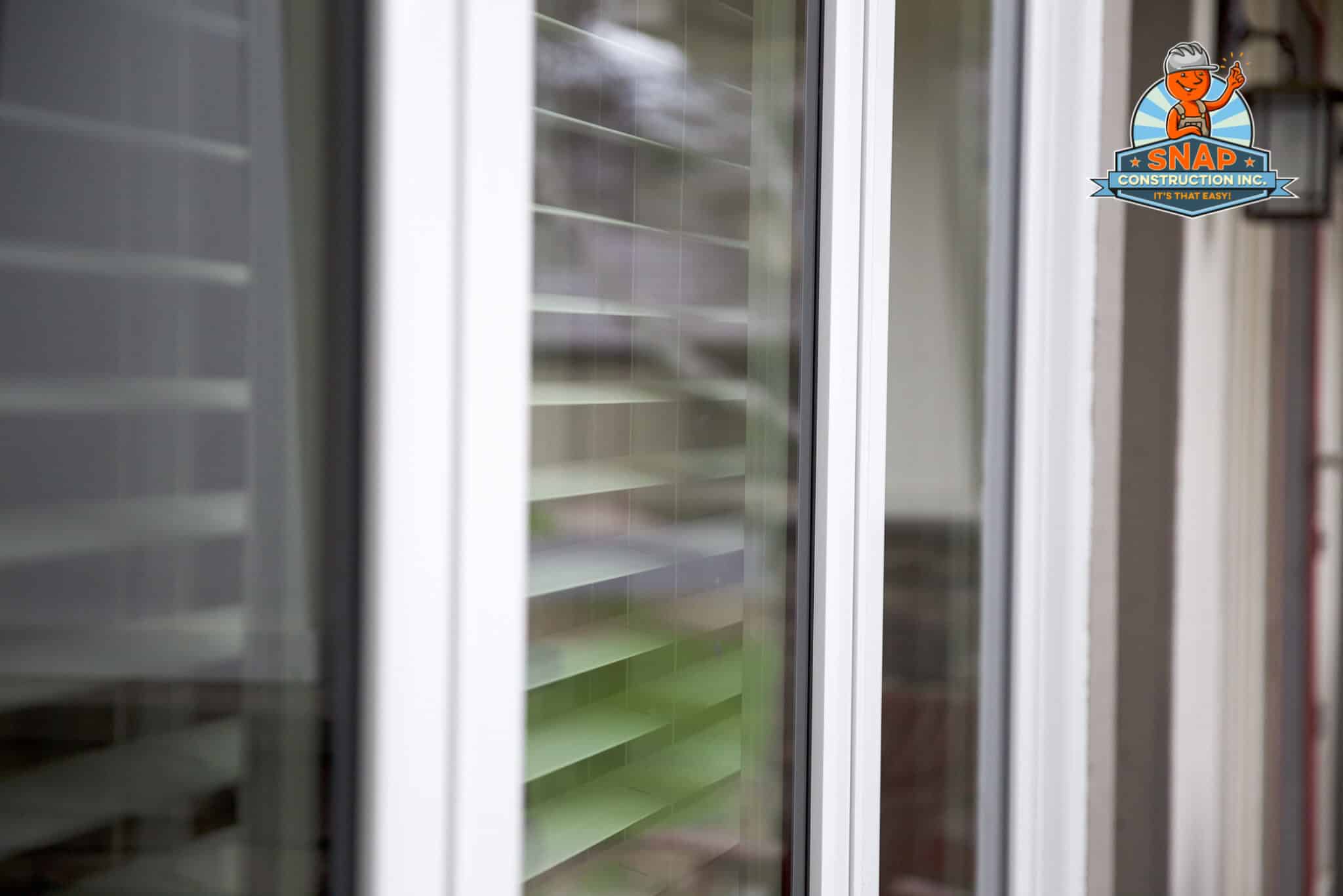 Energy-efficient vinyl window installation in a Bloomington MN home